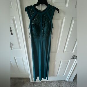 MOVING SALE Nightway collection green gown